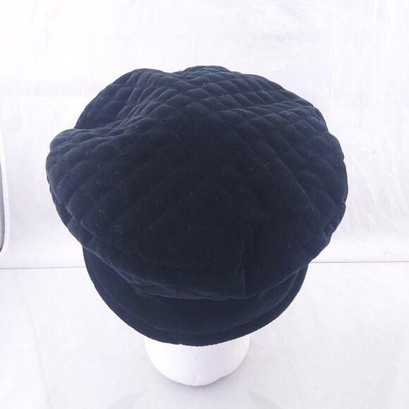 Vintage Lord & Taylor Black Pillbox Bucket Velvet Velour Hat Barret Womens - Picture 3 of 7